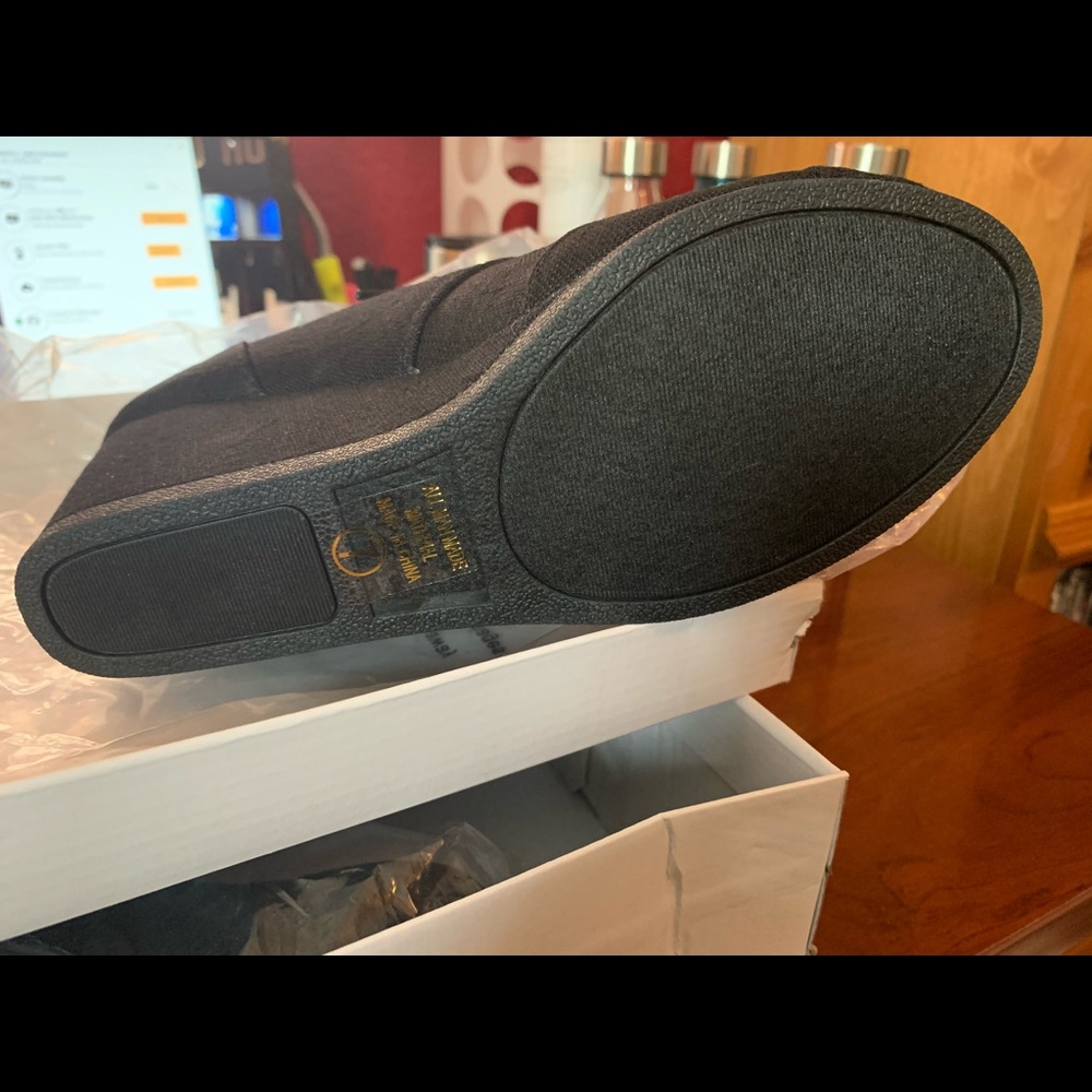 Boots - Picture 2 of 2